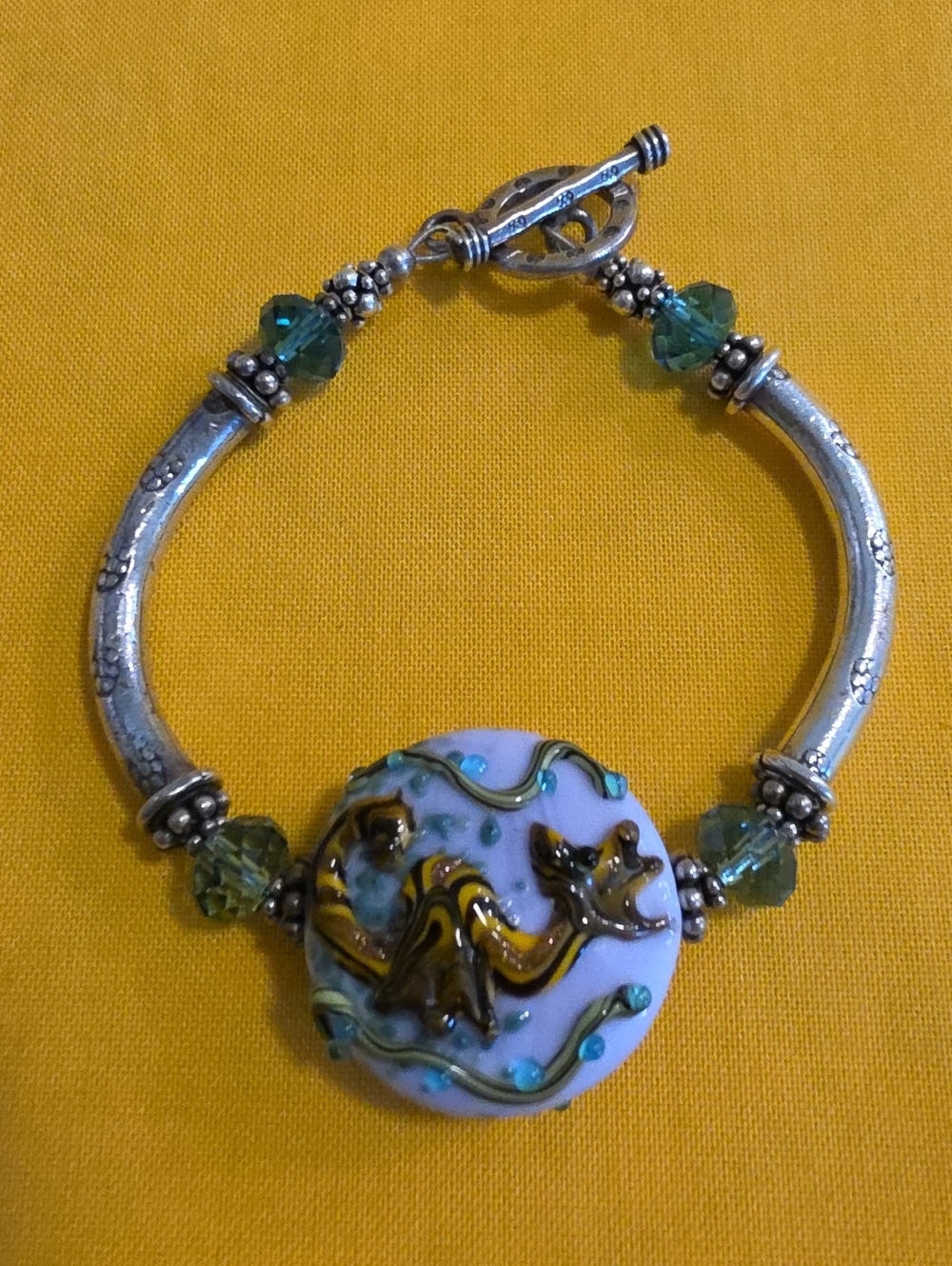 Pretty Silver Bracelet ▪︎ Lovely Lampwork Glass Artisan Focal Bead ▪︎ Unmarked